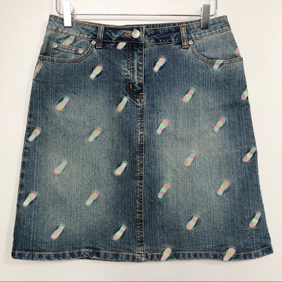 Lilly Pulitzer Embroidered Flip Flop Denim Skirt 4 - Picture 1 of 7
